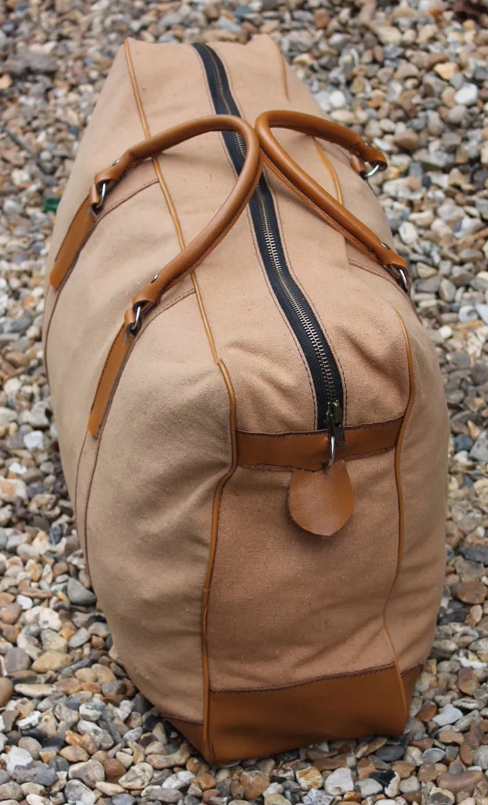 1960s STYLE PUSSERS GRIP HOLDALL