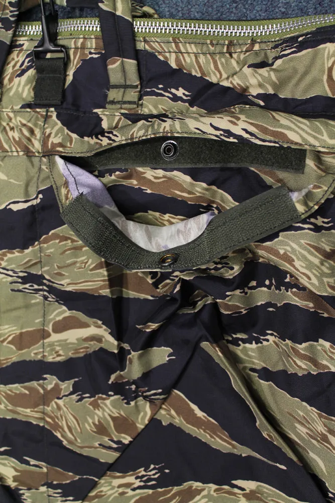CAMOUFLAGE HELMET BAG
