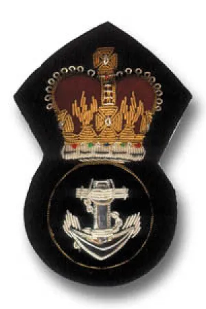 NAVAL PETTY OFFICERS CAP BADGE