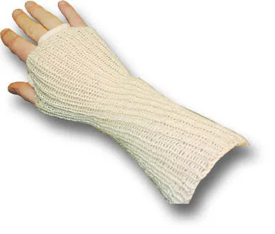 WHITE WOOL WRISTLETT MITTS