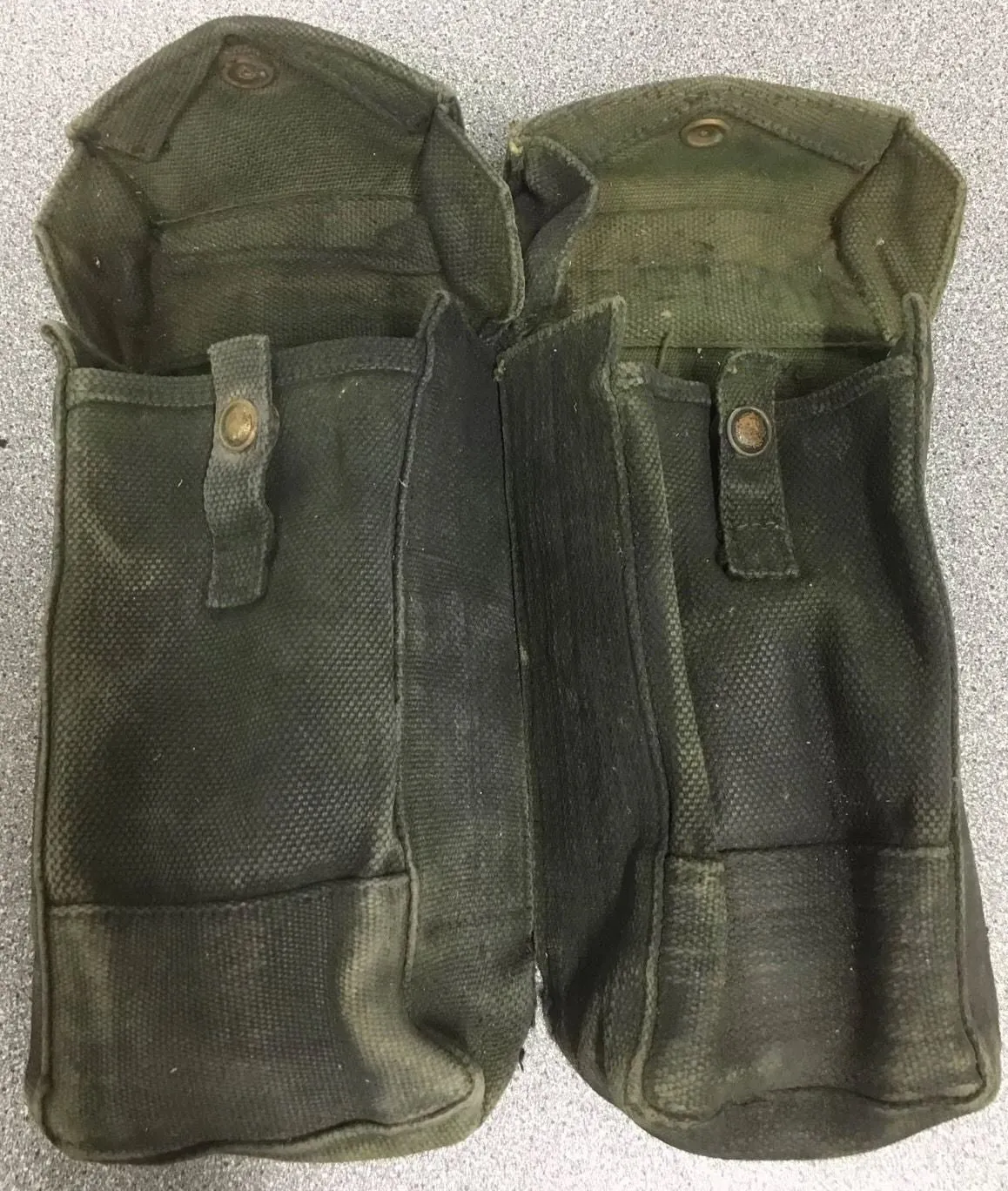 WWII BLACK TOOL PANNIERS STUD