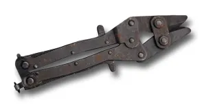 WWII BRITISH BARBED WIRE / BOLT CUTTERS