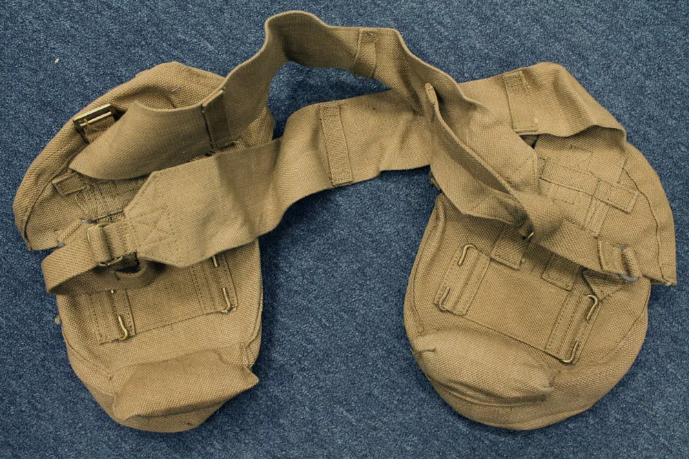 WWII PAIR OF LEWIS GUN POUCHES